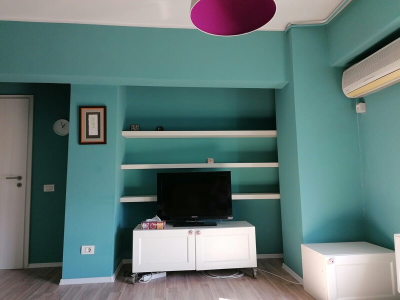 Piata Unirii, Calea Calarasilor, chiar la Sfanta Vineri,