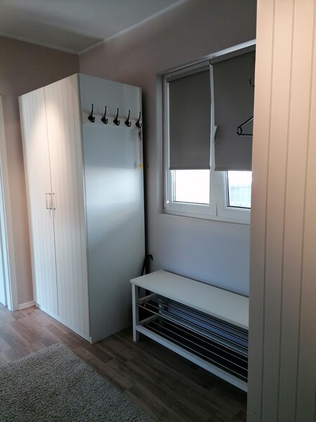 Piata Unirii, Calea Calarasilor, chiar la Sfanta Vineri,